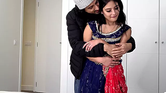 Morena Peituda, Grandes Caralhos Boquetes Bigcock, Putaria De Penis Grande, Indian Pau Grande