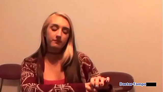 Asia Titten, Ärztin Handschuhe, Arzt, Latex Titten, Lange Titten, Kleine Titten, Kleine Titten Pov