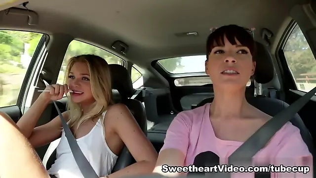 Milki Lesby, Krásné Milfs, Lesby Lízání Kundy, Lesbičky Prstění, Prstění Zralé Ženy, Lesby, Milf Lesbičky