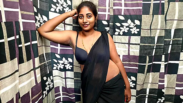 Anime Hentai In Desi Vada Pav Aunty Shoes Her Hip To Make Me Mood