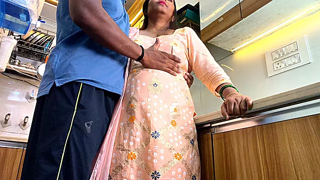 Mature Bbw Amateri, Amateri Picke, Kuhinja Amateri, Amater Realni, Mature Bbw Creampy, Bbw Svrsavanje U Vaginu
