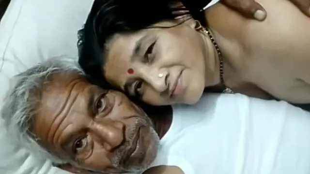 देसी भारतीय, मोटी भारतीय, परिपक्व वसा, भारतीय दादाजी चुदाई, इंडियन वेबकेम, रांडी इंडिया, ओल्ड इन्डियन Xxx