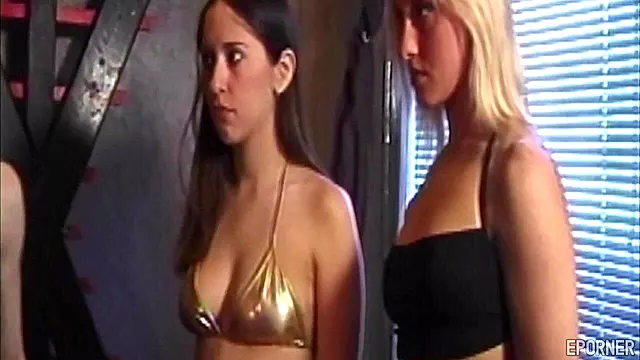 Lesbicky Bdsm, Svazana Blondyna, Svazana Lesba, Svázaný Orgasmus, Fetish Trojka, Perverzní Lesbi