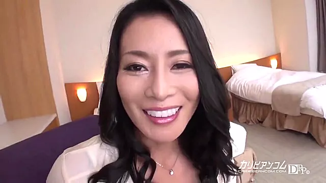 Lovely Rei Kitajima Are Getting Her Puss Teased In This Homemade Video