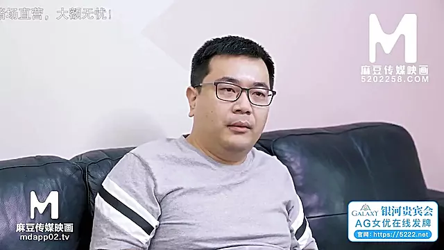 Asiatique Amateur, Fellation Amateur, Réalité Asiatique, Fellation Suceuse, Branlette Celebrite