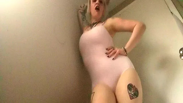 Velke Kozy Solo, Veľké Prsia Milfky, Velke Prsia, Milfky Sólo, Zrel Eny Mal Prsia Hd, Prsia