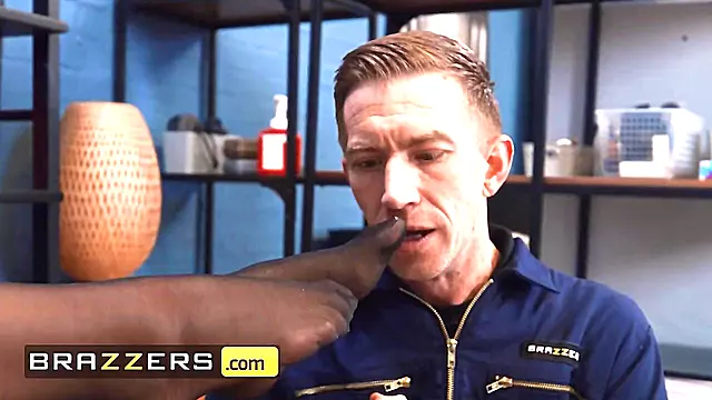 Pés Peituda, Peituda Punheta, Ela Não Queria, Fetiche Com Os Pes, Palmada, Tetas Handjob, Primeira Punheta