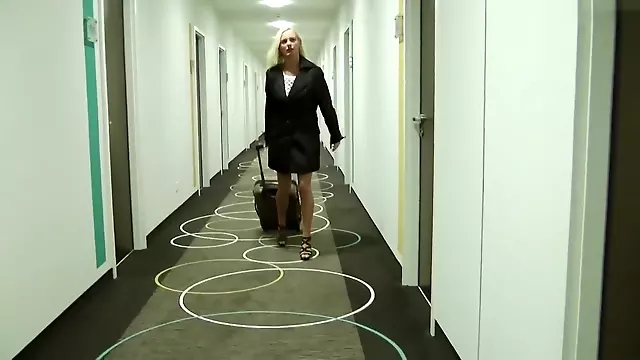 Blond Abspritzen, Große Brüste Amateur, German Blond, Titten, Zwischen Titten Abspritzen, Titten Blond