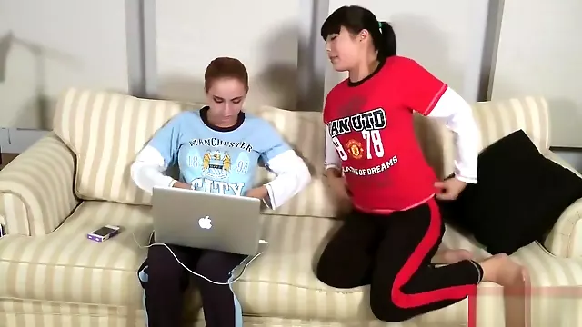 Jung Amateur, Amateur Titten, Webcam Amateure, Red Head Große Busen, Webcam Vierer, Teen Lesben