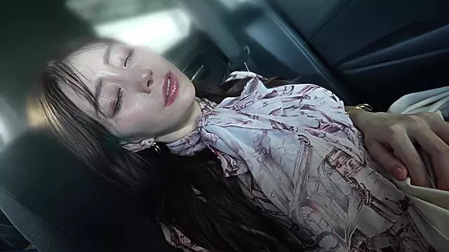 Asiatisk Kone Cuckolding, Utro Mand, Utro Kone, Kone Snyder Mand, Hanrej Hustru, Asiatisk Hanrej