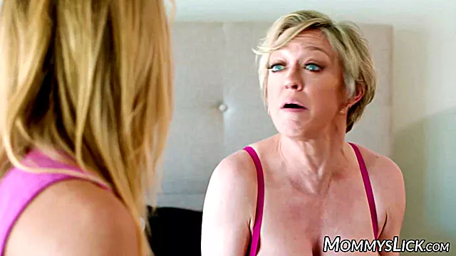 Tabu Grosse Titten, Busty Blond Lingerie, Lesbian Full Tatto, Reife Frau Gro E Fotze, Mutter Fotze