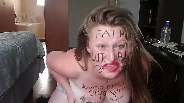 Amatoriale Faccia, Signora Amotoriale, Umiliata Amatoriale, Tette Niples, Faccia Cicciottella
