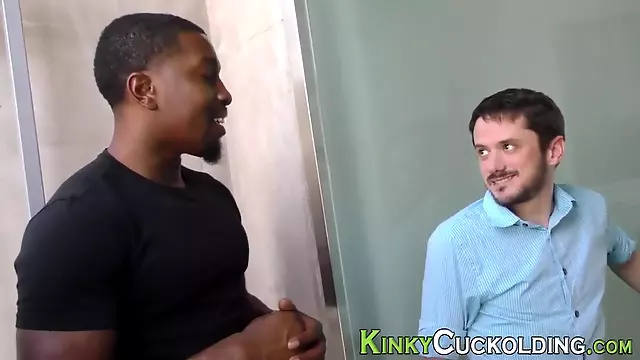 Interracial Dreier, Blowjob Abspritzen, Oral Abspritzen, Sehr Harte Abspritzer, Fendom Abspritzen