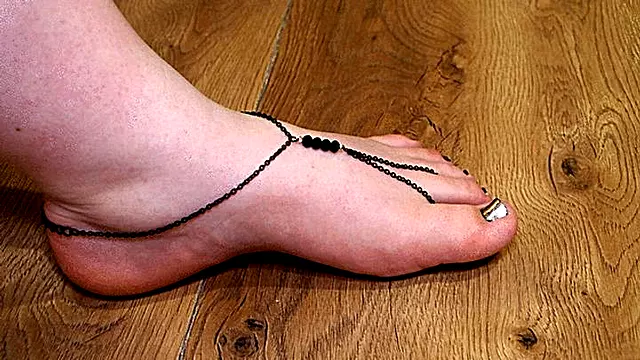 Dominação Foot Fetish, Dominacao Com Foot, Podolatria, Pés, Pezinhos Bbw, Adoração Por Pés, Dominaçao Fetish