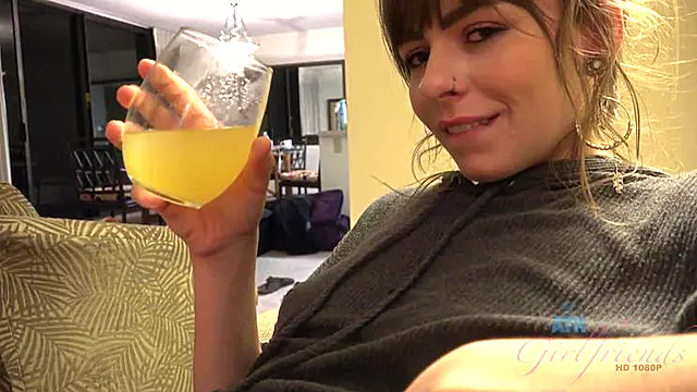 Amatör Ağıza, Amatör Plaj, Amatör Blowjob, Amatör, Taşak, Agız Topu, Ağza Yüze Sperm Boşalma, Yüz Üstü
