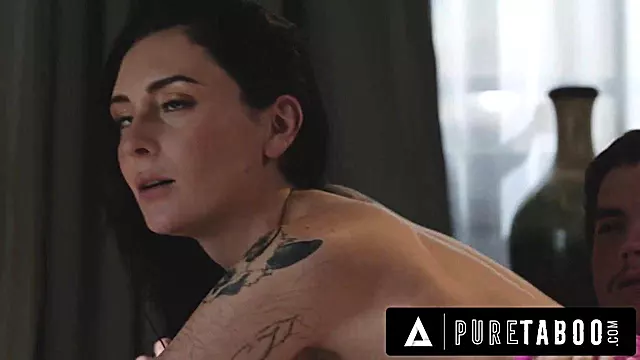 Boquete Com Lingerie, Boca Na Piça, Orgasmo De Casal, Gozadas Na Cara, Masturbando Com Os Pes