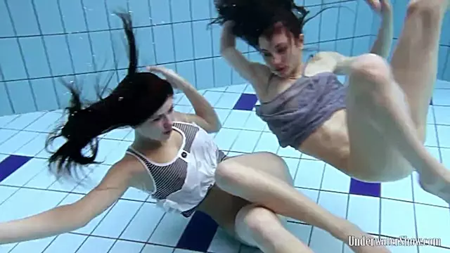 Sexy Pradilko, Prsata Brunetka, Czech Bruneta, Czech Fetis, Transky, Mlade Lesbicky, Rusky, Milki Lesby