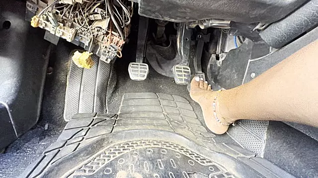 Trying To Make My Poor Engine EXPLODE Barefoot!
