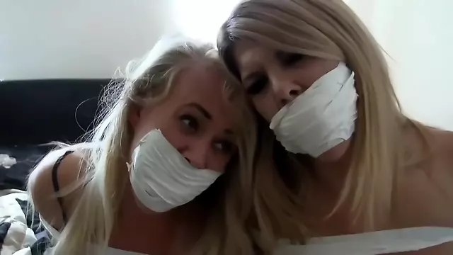 Trekantsex Blondiner, Kvinde, Trekant Milf, Stor Bryster Blond, Bondage Store Bryster, Hd Bdsm Porno