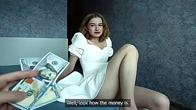 Amatør Blondine, Blowjob Amatør, Blondine Krøllet, Blondiner Penge, Blowjob For Penge, Teen Sutter Pik