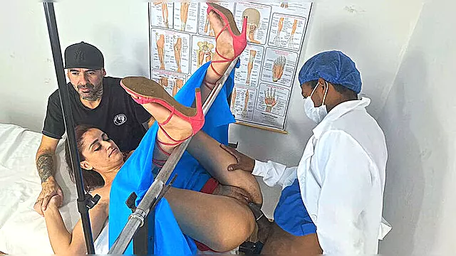 काला आदमी, पत्नी को धोका, औरत, अस्पताल, पत्नी किशोरी, सुंदर डॉक्टर ने च, औरत संभोग, छोटी महीला, औरत लडका