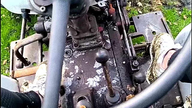 pedal pumping with dirty nike shadow