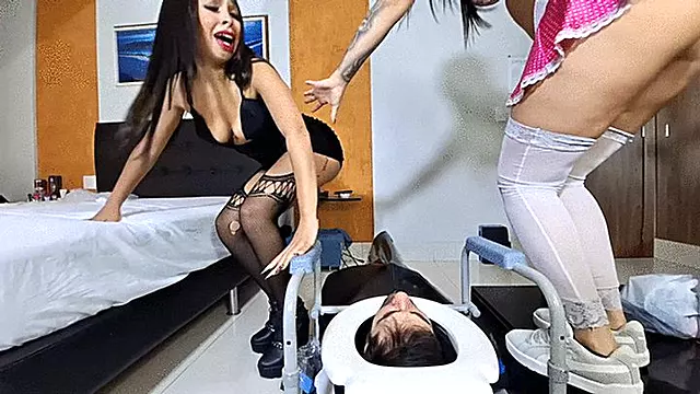 Asiat Fetish, Asian, Prutte I Andsigt, Face Fart, Prut, Fetisch, Utro, Røv Lugt, Toilet Dominans, Old Asien