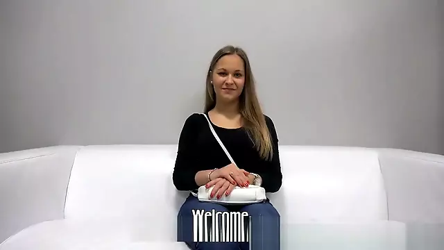 Teen Titten Amateur, Blonde Teen Große Titten, Grosse Titten Blowjob, Grosse Titten Casting