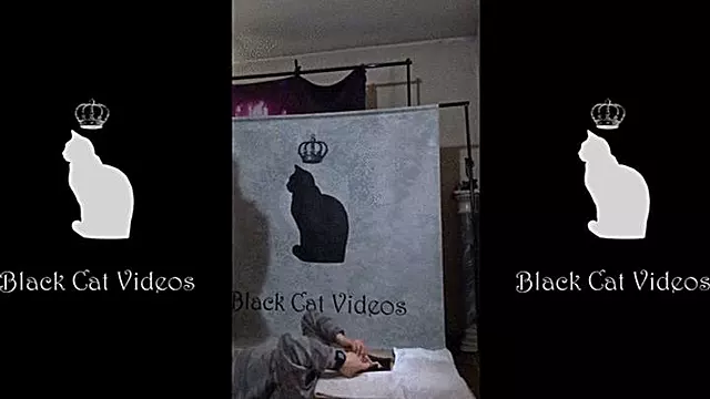 dancing on a face featuring Alice (fullbody view)