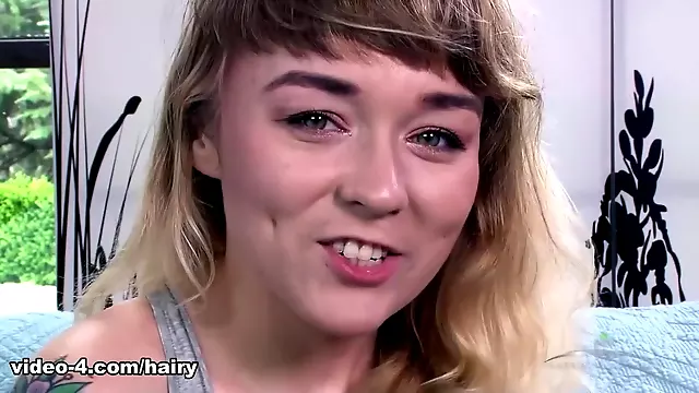 Behåret Teen, Unge Patter, Onani Solo, Behåret Onani, Blondiner Bryster, Behåret Bryster, Behåret Solo
