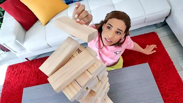 سوراخ کون سیاه, سینه بلوند, کیر سفید, پا, بلوند و سیاه, بکن بکن سبک سگی, حلق سیاه, ساک زدن کیر کوچک