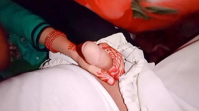 Amatör Kézimunka, Amatőr Vakáció, Amatőr Tini, Amatör Tini Mell, Mell Handjob, Kis Mell, Mell