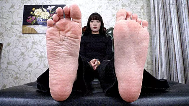 Asiatice Dominare, Asiatice Frumoase, Picioare Calde, Fetish Picior, Fetis, Tălpi Fine, Tălpi Fetish