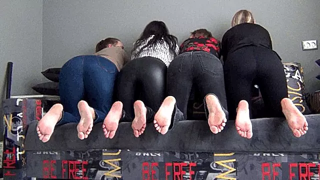 Bos Anke, Fetis Na Stopalu, Stopala, Farmerke I Stopala, Stare Foot Fetish, Fetis Tabani Xxx