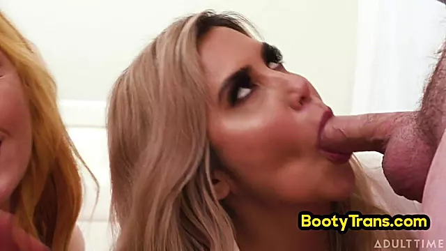 Busty Tranny smashed BFFs in group after lickingmuff