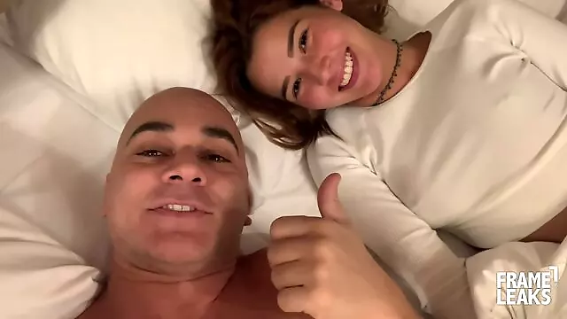 Culo A Pecorina, Pecorina Anale, Giovane Culo, Tette Grandi Babe, Tettona Hot Pompino, Capelli Lunghi