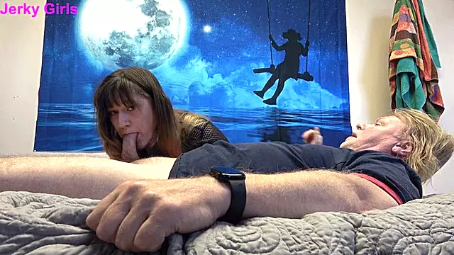MILKED QUICKLY BY SANDY THOMPSON MP4 HD