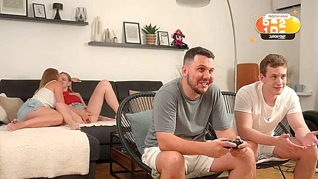 Lesbianas Con Vaginas Grandes, Comer Coño Grande, Tetonas, Tetonas Hardcore, Lesbianas Comiendo Coño
