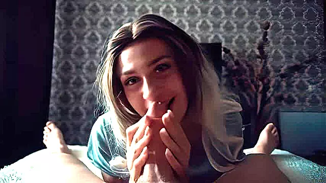 Amatör Sarışın, Amatör Blowjob, Amatör Handjob, Sarısın Babes, Sarışın Sakso, Elle Sakso, Amator Yarrak