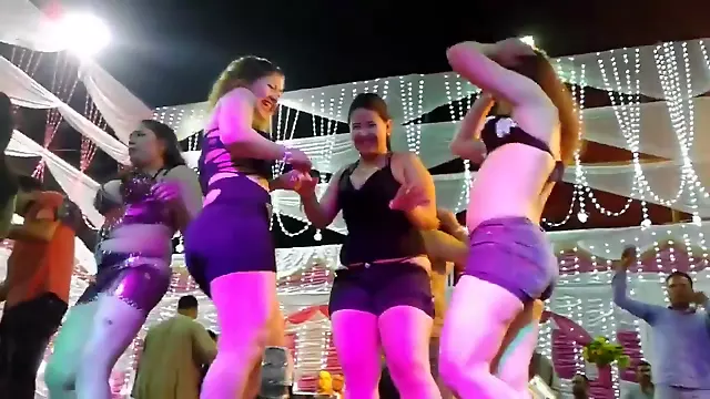 Dance pop egypt 16