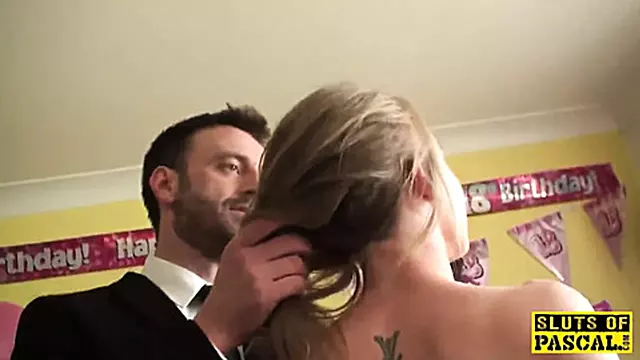 18 Anni Bionda, Adolescente 18 Anale Doppia, Bionda Pompino, Pompini Con Bionde, Bionda Legata E Scopata