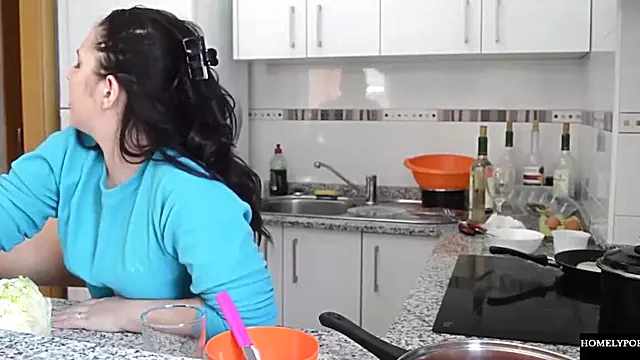 Fucking in the Kitchen While Cooking Pamela Y Jesus