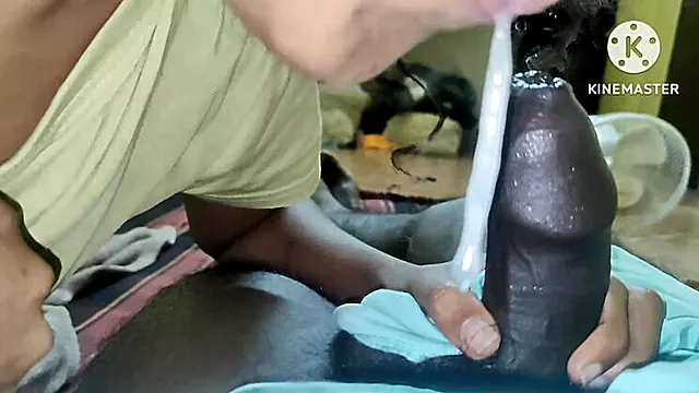 Nadr En Teta, Strikani Na Telo, Výstřik Do Pusy, Vystrik Do Pusy, Fetiš, Holky 18, Honění V Puse