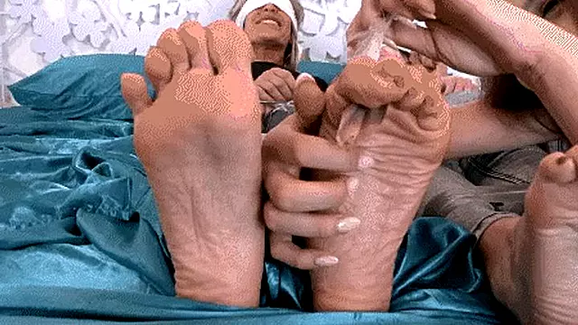 Watch out for tickle predicator ( MP4 - MOBILE VERSION )