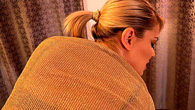 Olandes, Bata Blonde, Bata Blowjob, Dogging Ng, Bata, Batang German, Umiihi, Bata At Matanda