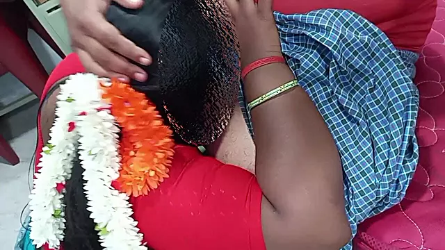 Amateure, Mundfick Amateur, Indian Busen, Reife Titten, In Den Mund Spritzen, Tief, Will Nicht