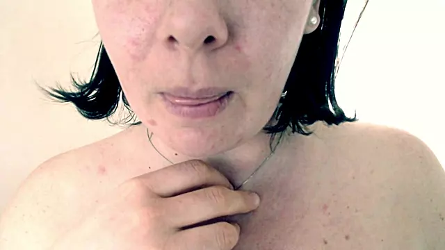 Amatérka Solo, Italiana Amaters, Maminy Amatérky, Výstřik Pov, Velke Kozy Solo, Zralé Ženy Velké Péro