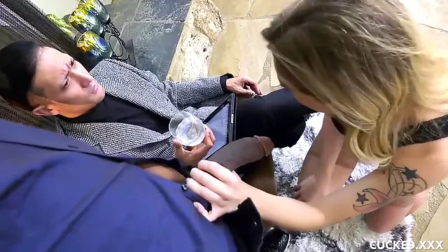 Magarac Jebe, Anal Svrsavanje U Dupe, Velike Kite Anal, Crn Kurac U Dupe, Crnkinje, Medjurasni Crempie