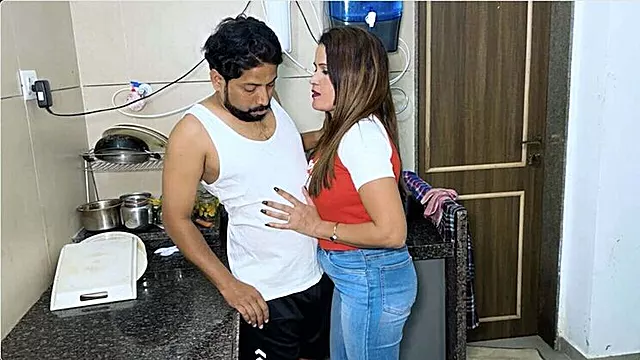 पति के पीछे, पति के साथ धोखा, भारतीय, भारतीय पत्नी, पति पत्नी, पित्नी पति को धोखा, पिता, हाल का