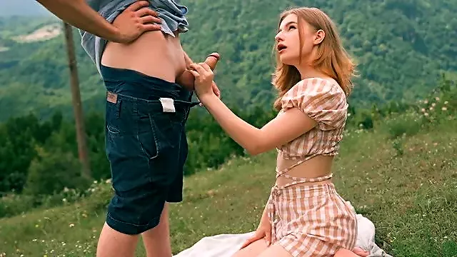 Come Tu Mi Vuoi, Bosco, Amore, Cavalcare, Ti Piace, Tanto Porno, Man Self, Sorellastra, Per Favore